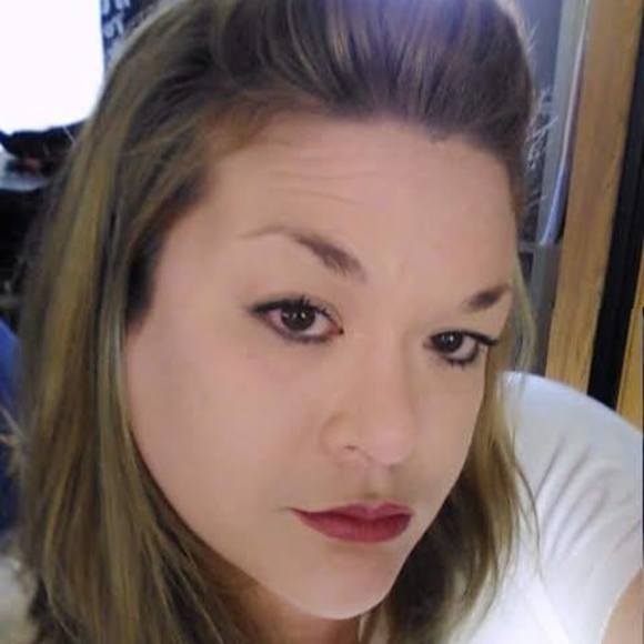 Meet your Posher, Tracie - Picture 1 of 1